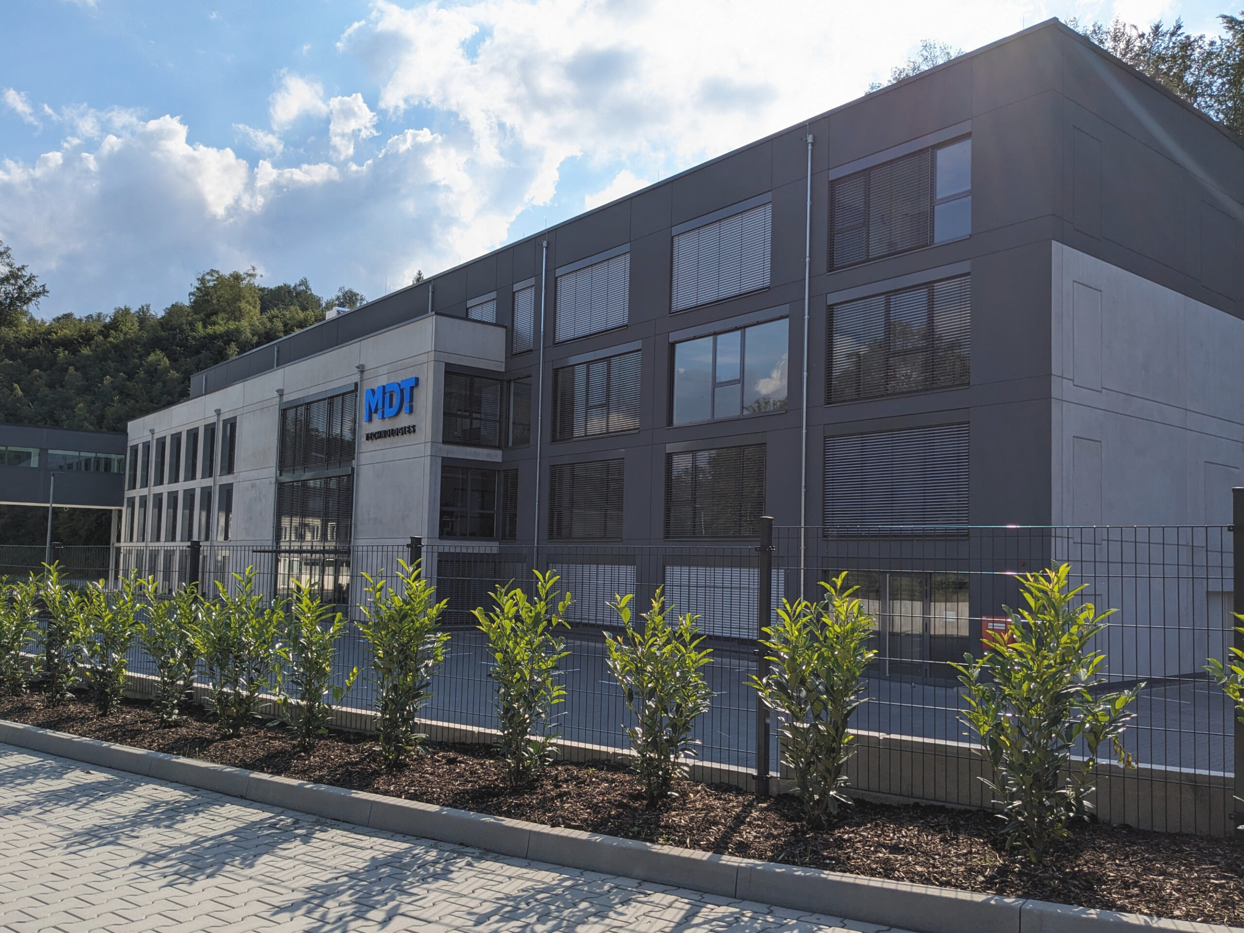 Neubau Bürogebäude KNX Programmierung Engelskirchen MDT